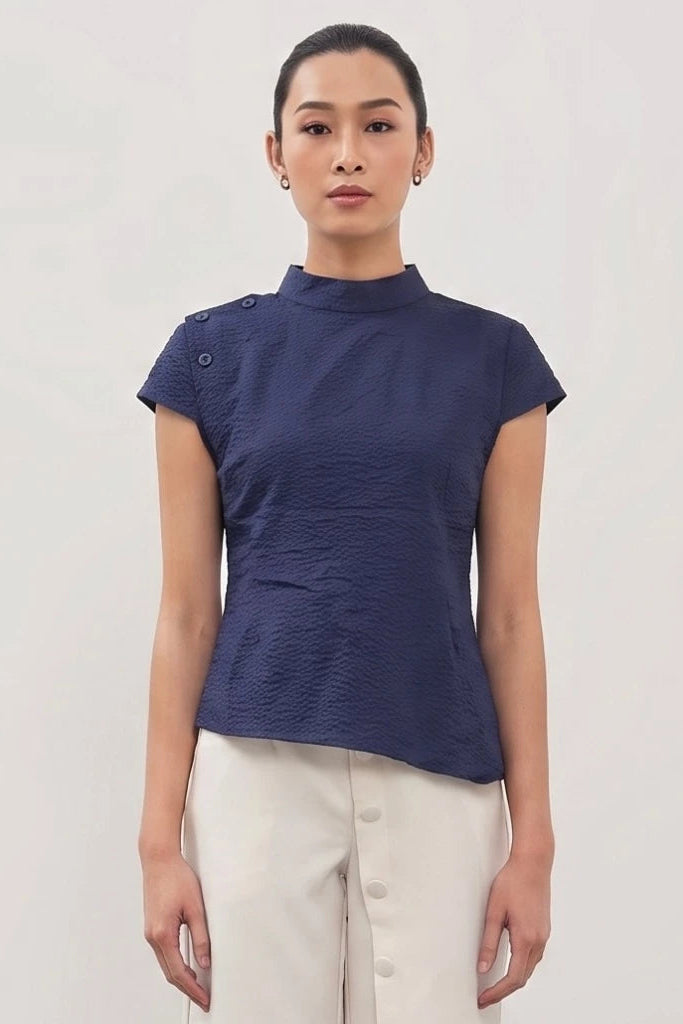 Nonna Shortsleeved Top - Isoos Studios