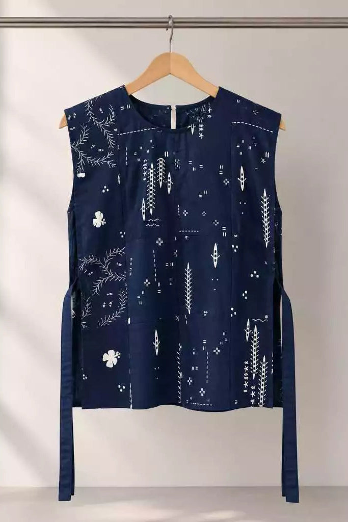 Tisa Outer Navy - Kain Lokal