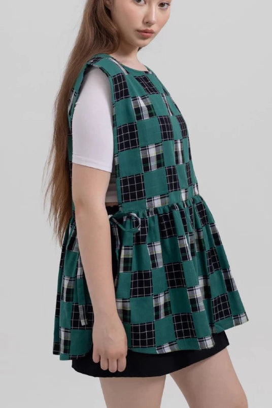 Alex Vest Green - Tuff Puff