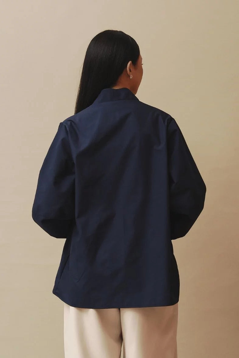 SOLR - Linear Puffy Top Navy - LR Studio