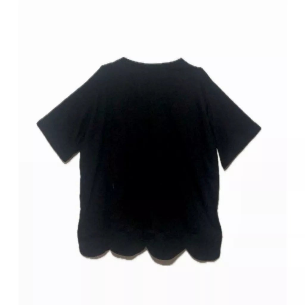 Black Scallop Tee -  Mannequin Plastic