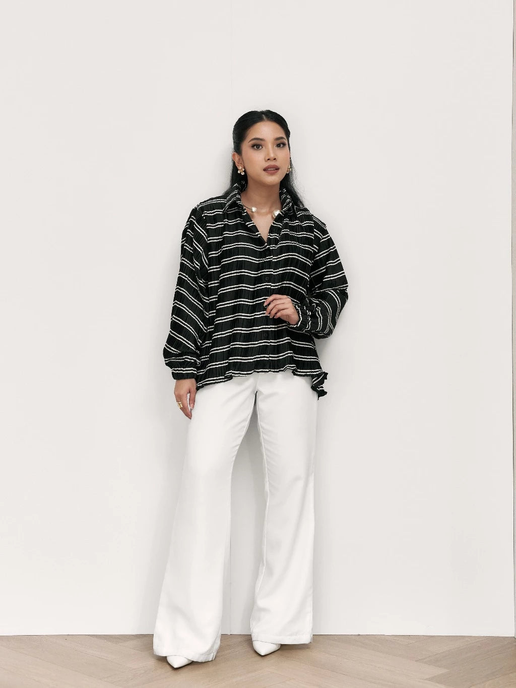 Freya Pleats Shirt Balck - Mine