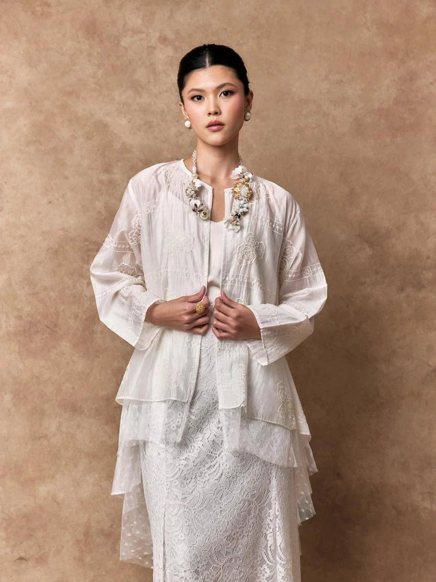 Samira Outer Broken White - Mine