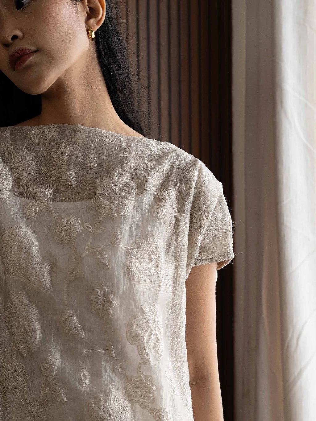 Samara Top Taupe - Monday To Friday