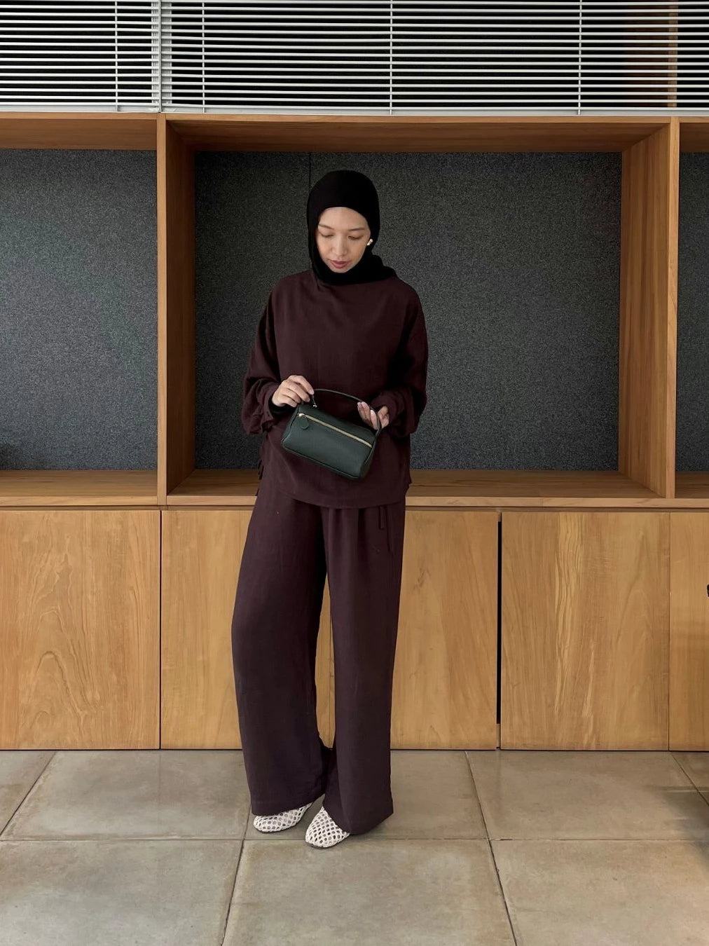 Raia Linen Set Dark Brown - Krem