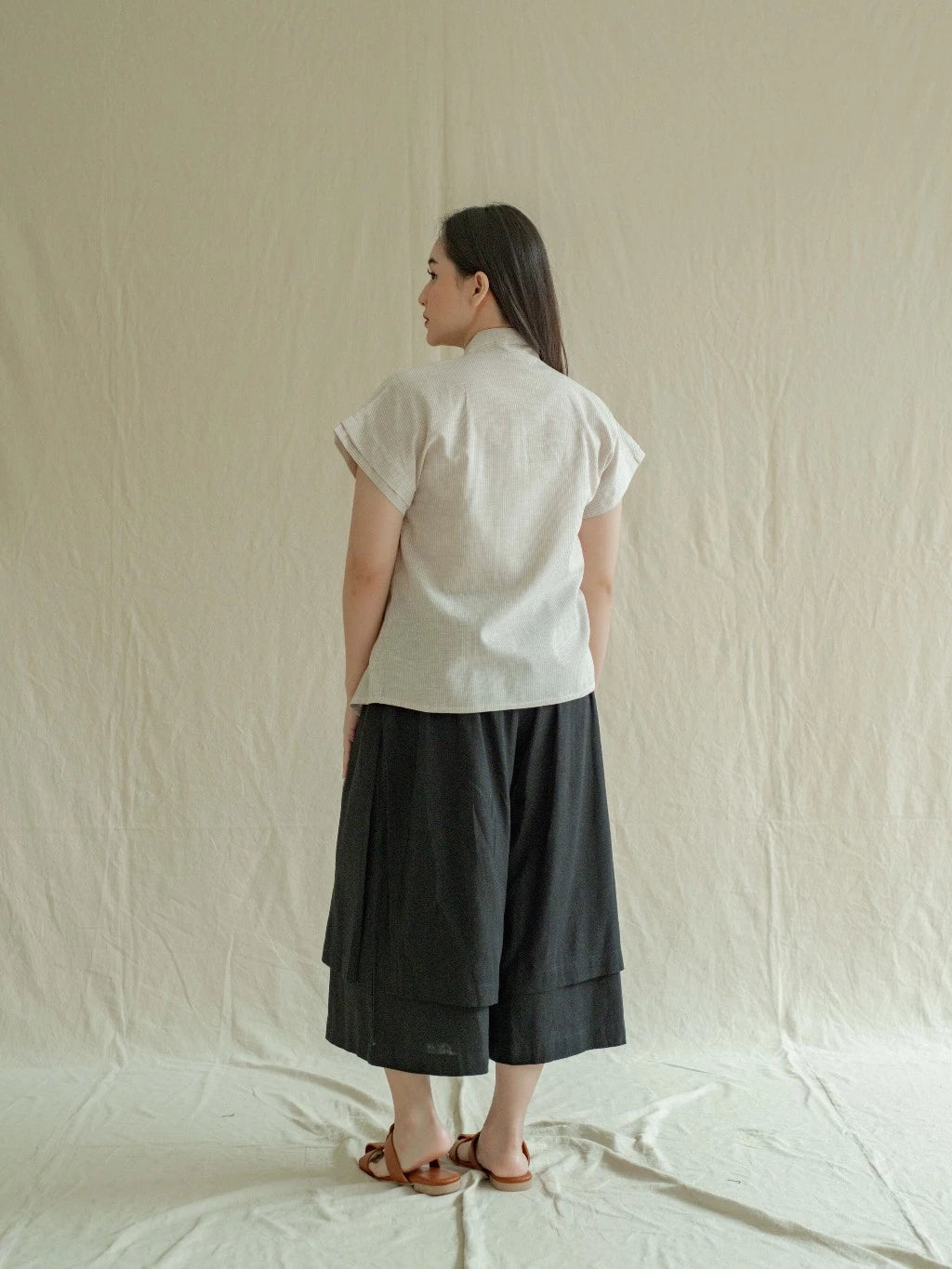 New Kebaya Tali Kinasih - Salur Krem - Labuan Linen Wear