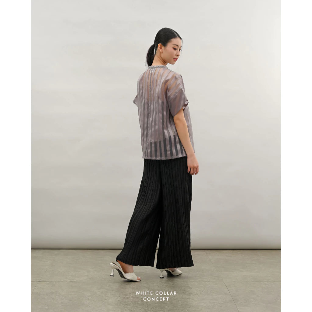 Sabrina Stripe Top - White Collar Concept