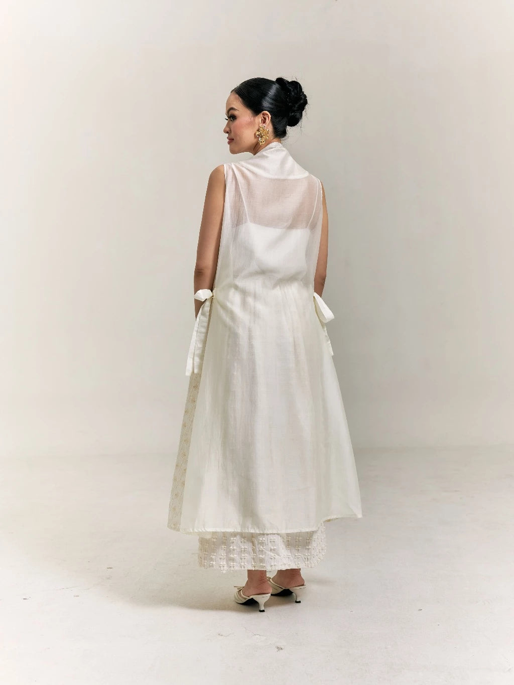 Noura Raya Outer Ivory - Mine