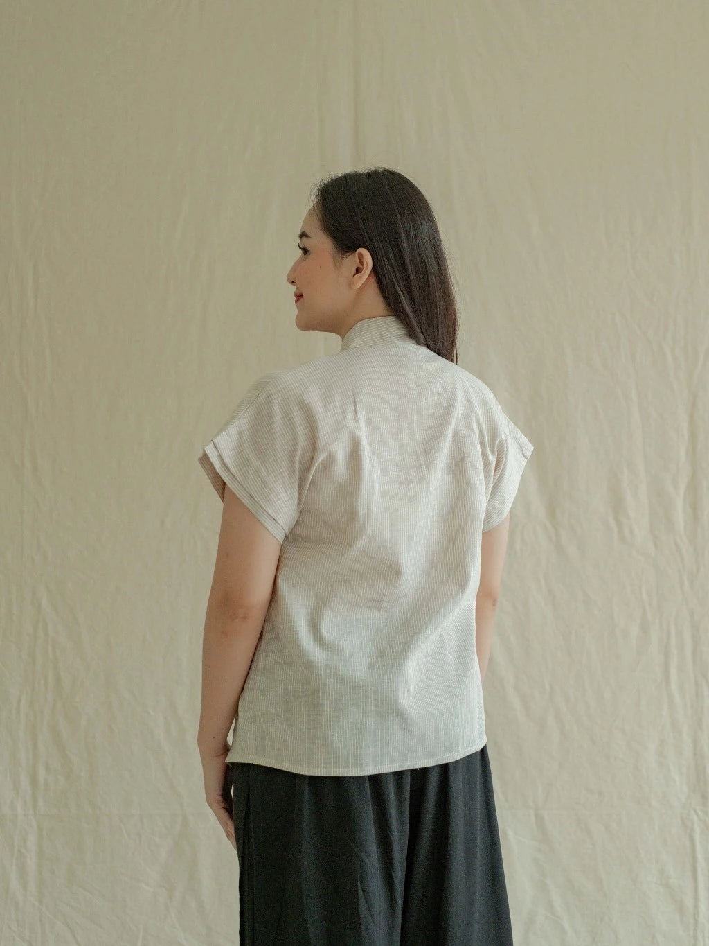 New Kebaya Tali Kinasih - Salur Krem - Labuan Linen Wear