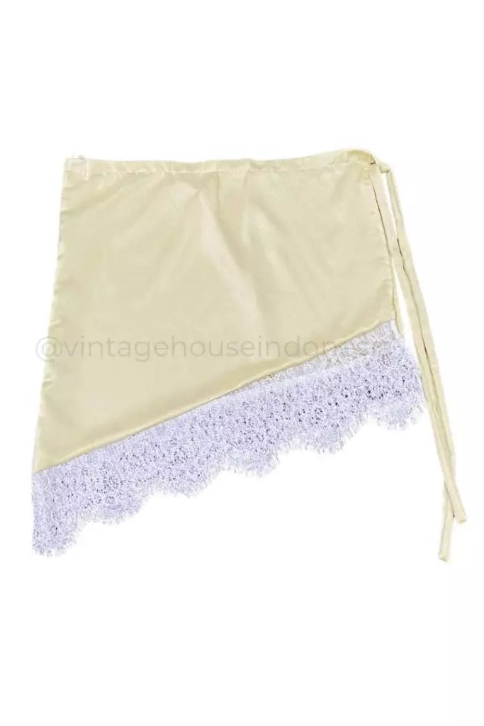Lace Skirt Butter - Vintage House