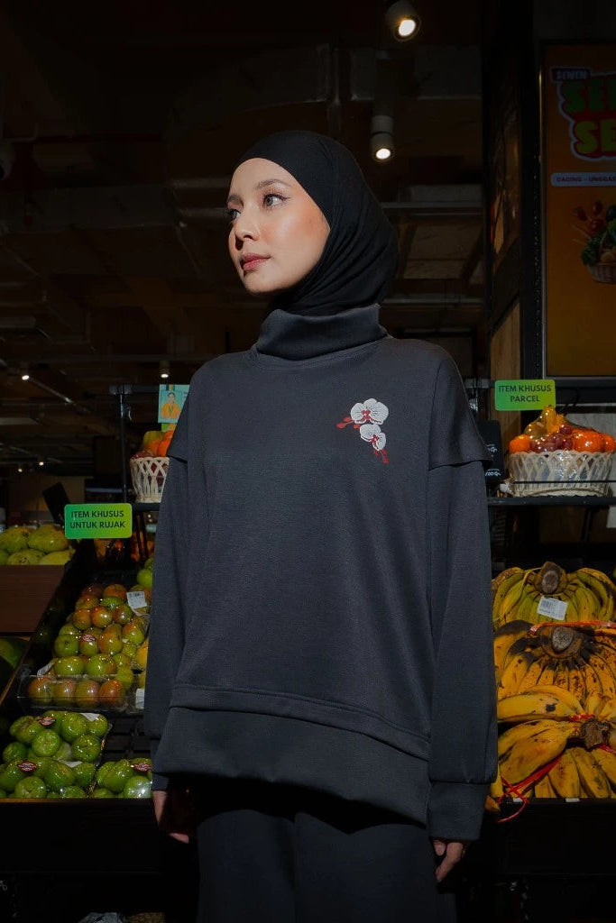 Nonaetal Timber Funnel Hip Lenght Top Longsleeve Ash Black - Nona