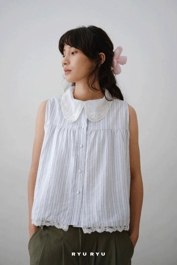 Lace Collar Shirt In Light Blue -Ryuryu