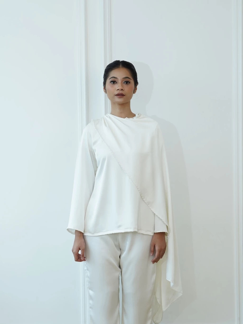 Sola Top Ivory - Jinzu
