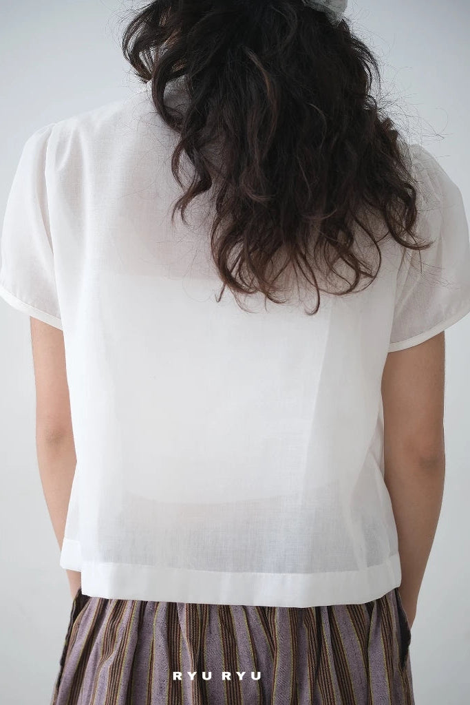 White Embroidery Collar Shirt - Ryuryu