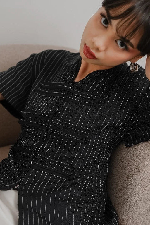 Thea Napoleon Shortsleeved Top Black Stripes - Isoos Studios
