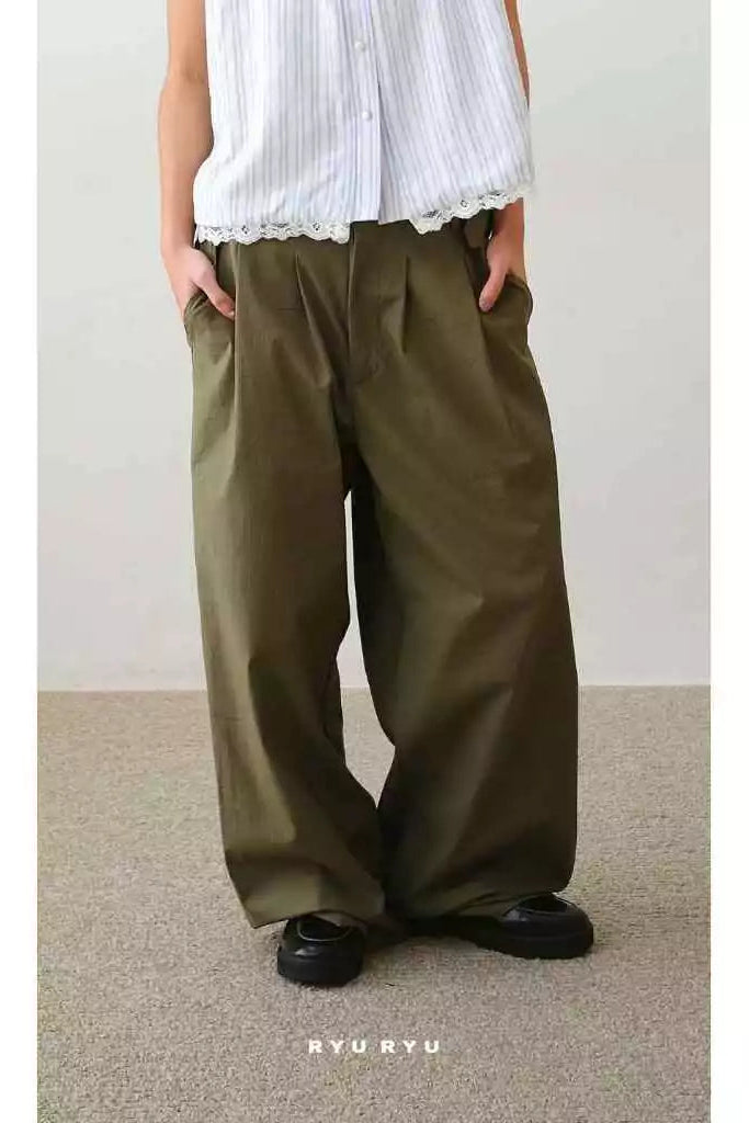 Teenage Carpenter Pants In Army Green - Ryuryu