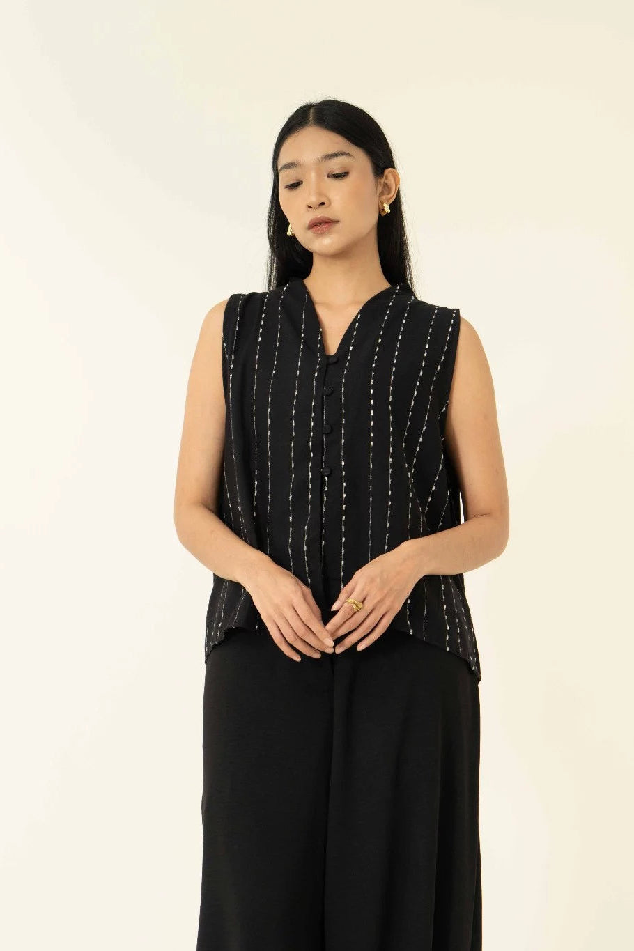 Mar Top Black - Monday To Friday