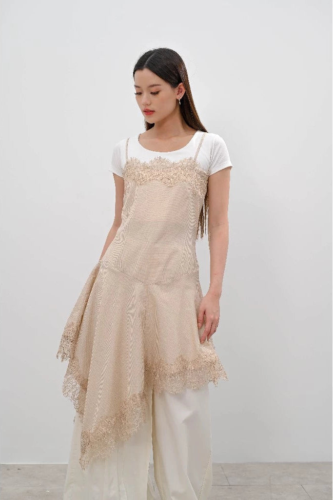 Kiran Dress Beige - Alexalexa