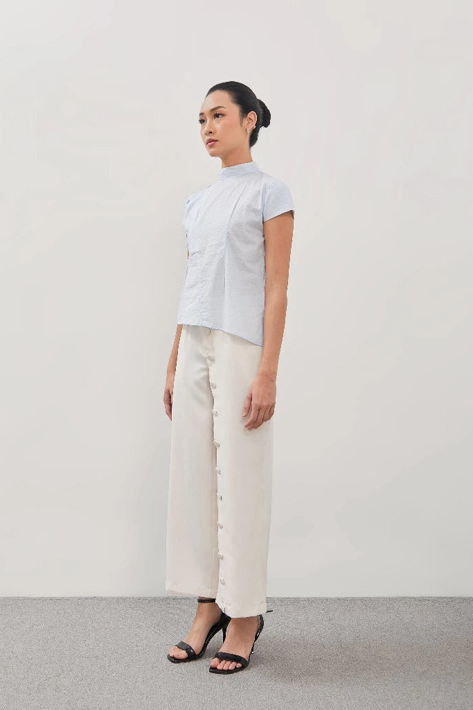 Nonna Shortsleeved Ice Blue - Isoos Studios