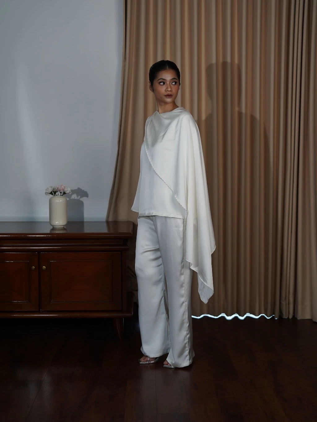 Sola Top Ivory - Jinzu