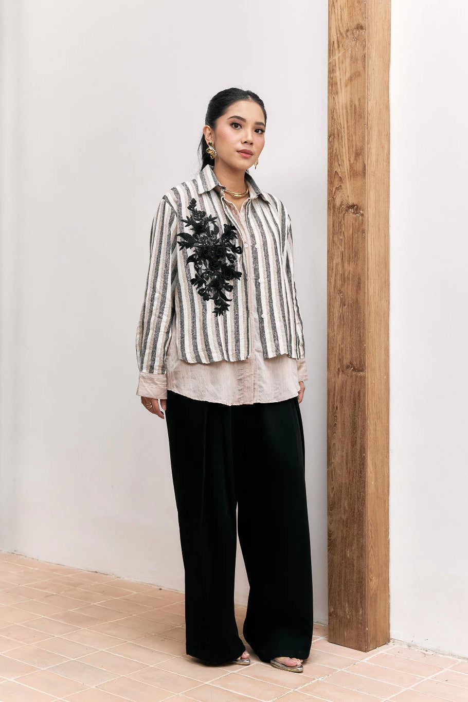 Firly Embroidery Stripes Coklat - Mine
