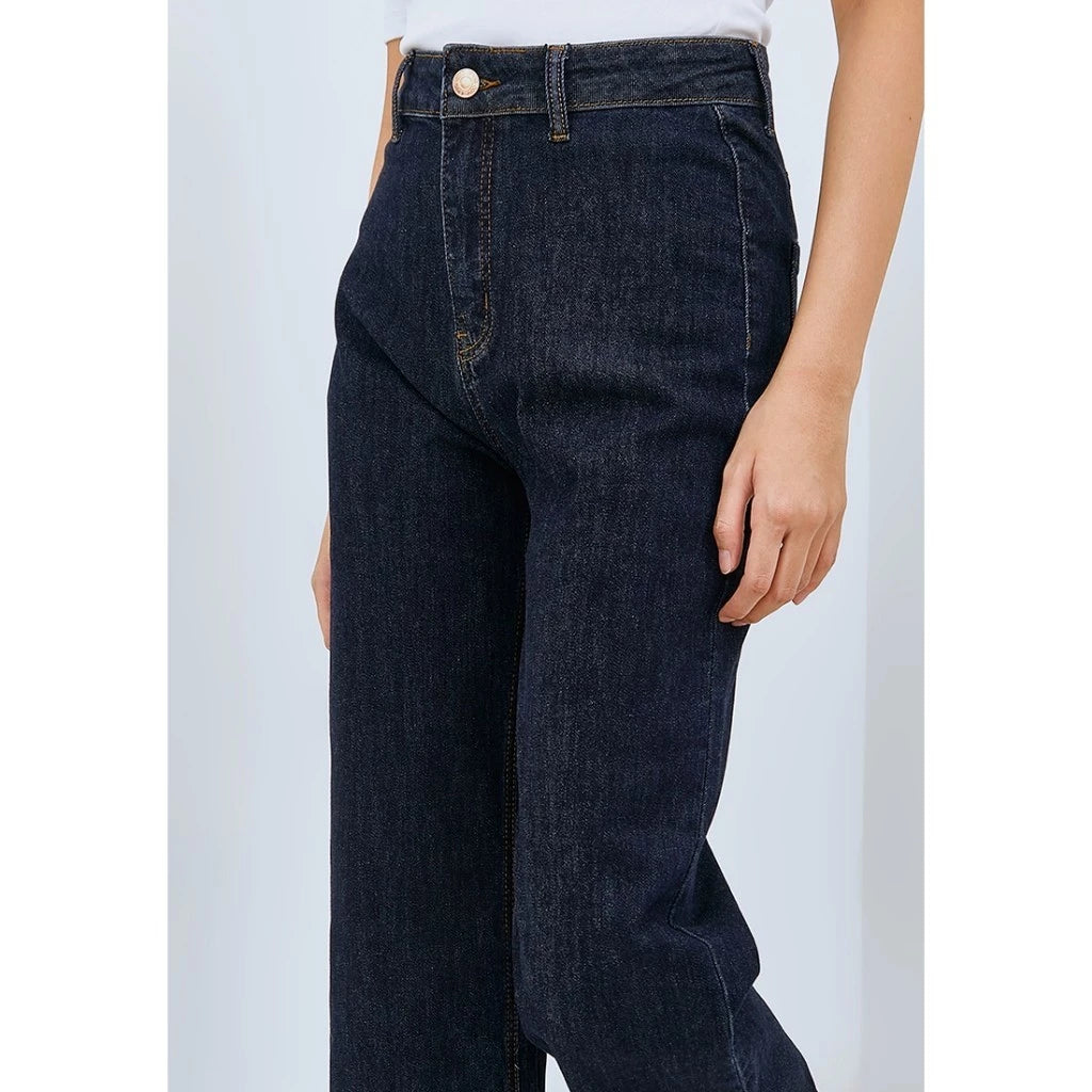 Kiana Straight Jeans - Odiva