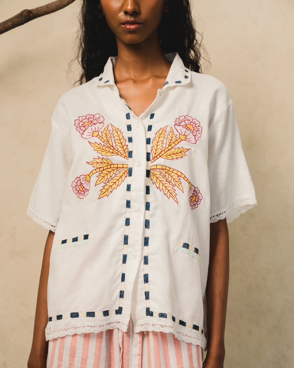 Sofiya Embroidery Short Sleeve Shirt - Toko Didiyo