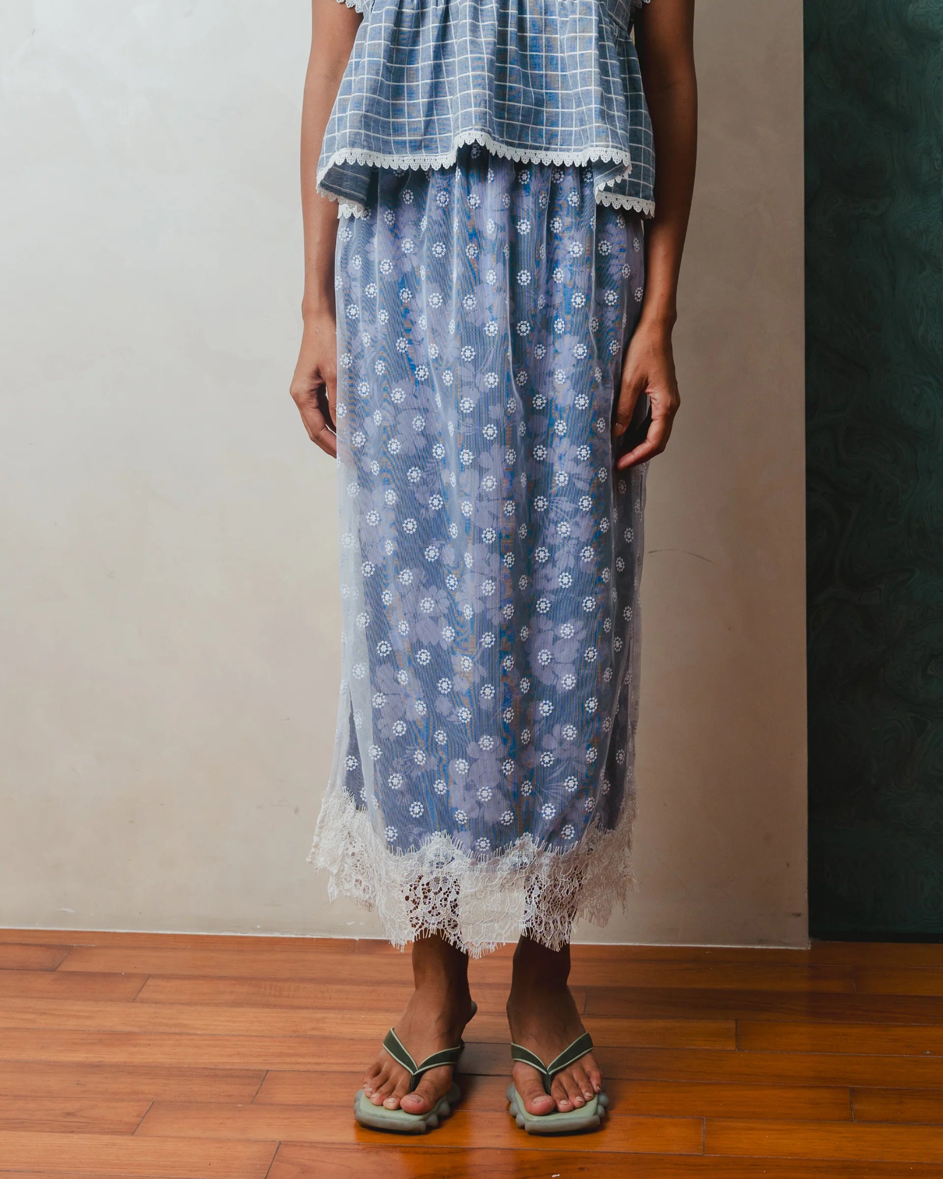 Tessara Lace Skirt Navy - Toko Didiyo