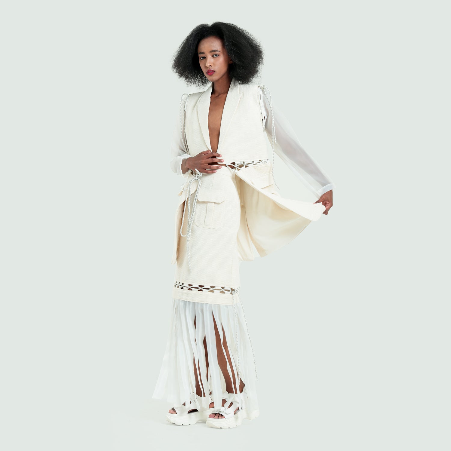 Soe Jakarta Hazu Outer Broken White